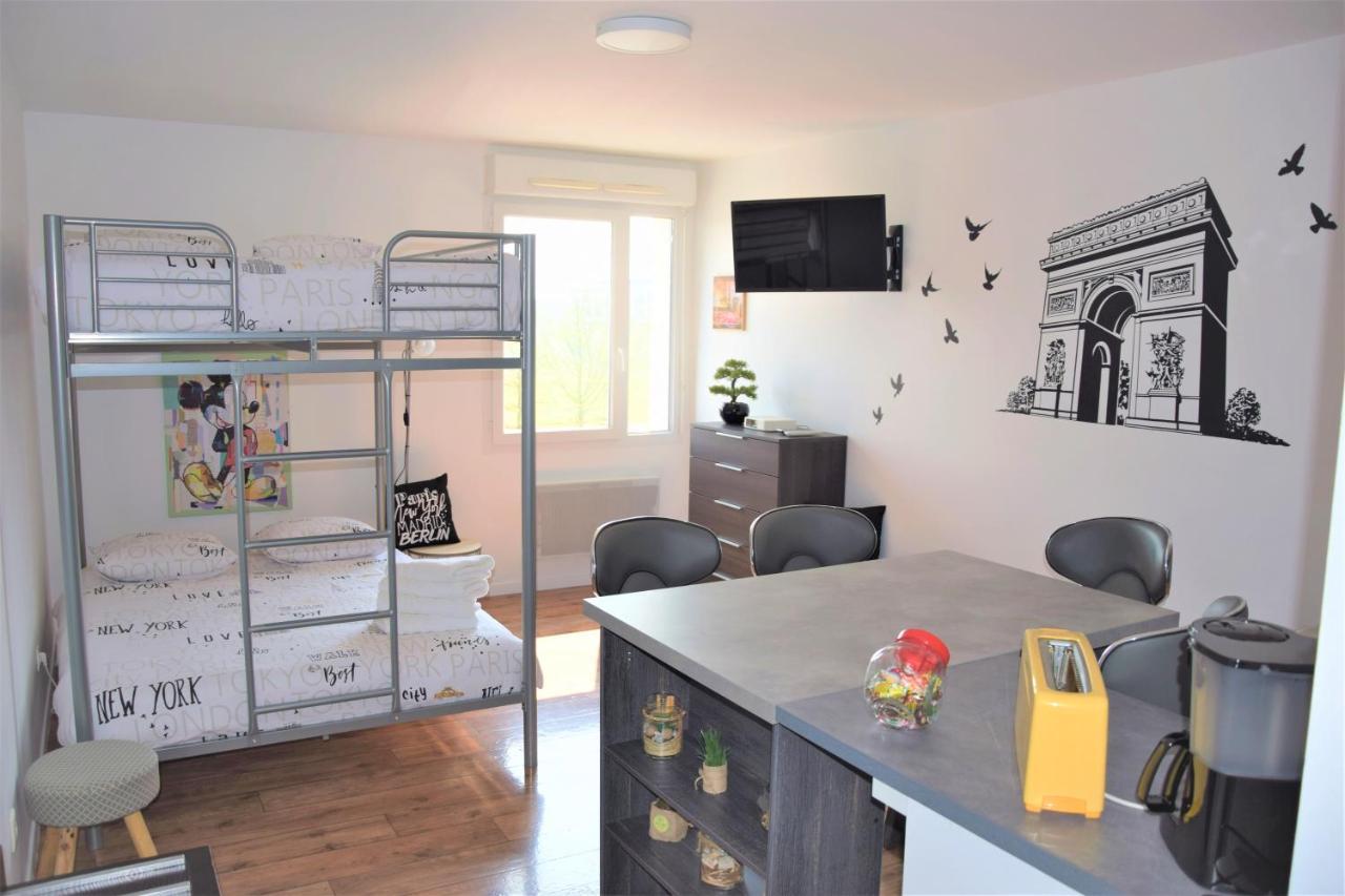 Studio Confort Paris Apartment Montevrain Bagian luar foto